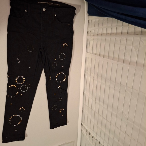 Chicos So Slimming Girlfriend Slim Leg Ankle Jeans Black Embellished Size 8 - Picture 1 of 10